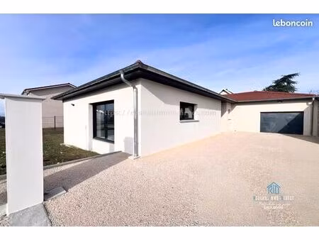 villa 5 pièces 120 m²