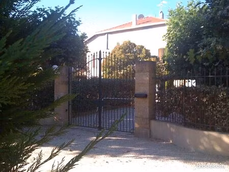 meyreuil t2 dans une tb bastide 763hc/mois