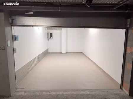 local de stockage / cave 21m² - le cannet