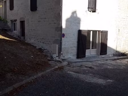 location maison à pern