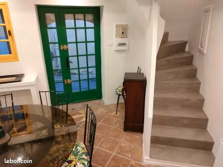 petite maison de ville médiévale