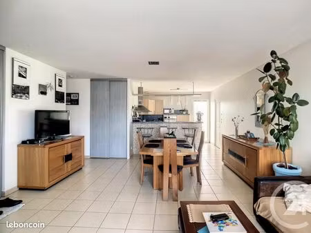 maison 5 pièces 95 m²