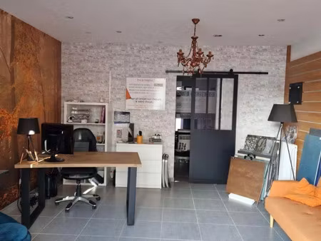 location commerce 30 m² à challans (85300)