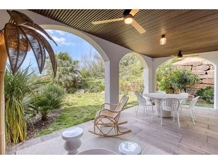 vente appartement 5 pièces 121 m² à rayol-canadel-sur-mer (83820)  1 490 000 €