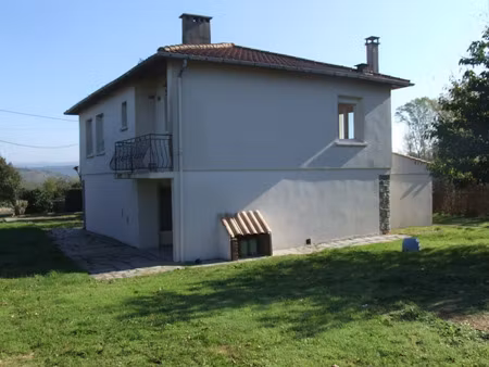 location maison 5 pièces 95 m² à labruguière (81290)  750 €