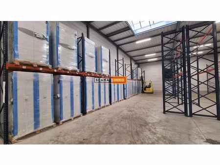 entrepôt de 294m²