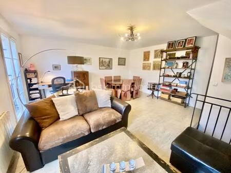 maison triplex 4 pièces de 80 m² avec jardin et garage