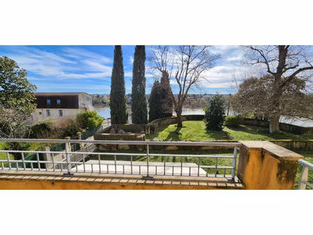 appartement avec terrasse ? hyper centre de bergerac !