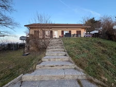 !!! exclusivité !!! tres jolie maison au calme