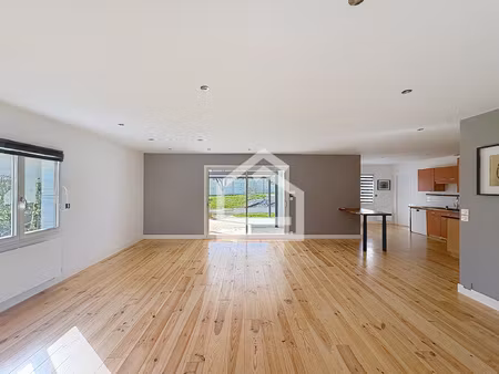 maison 5 pièces 3 chambres 123m2