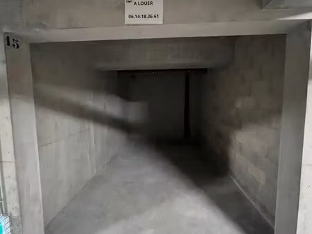 garage à louer