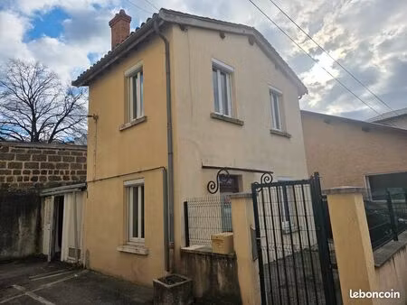 maison de village plein centre