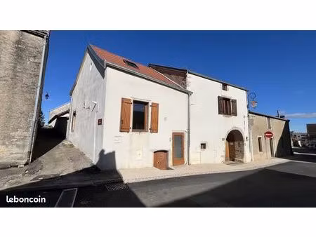 maison de village 3 pièces 42 m²