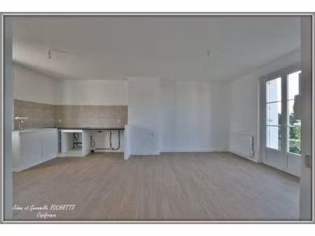 vente maison à baugé (49150) : à vendre / 68m² baugé