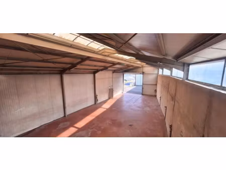 vente locaux professionnels 400 m² à réquista (12170)  76 500 €