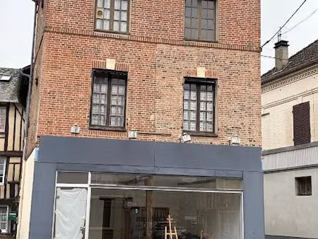 vente locaux professionnels 80 m² à vimoutiers (61120)  44 000 €