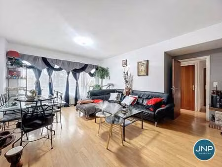 uccle centre - lumineux appartement 2 chambres avec terrasse