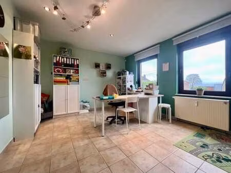 bureau bien situé - accès pmr - avec salle d'attente
