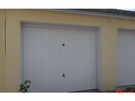 location stationnement  16 m² t- à castres  65 €