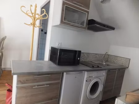 location meublée appartement 2 pièces 34 m² à tarbes (65000)  530 €