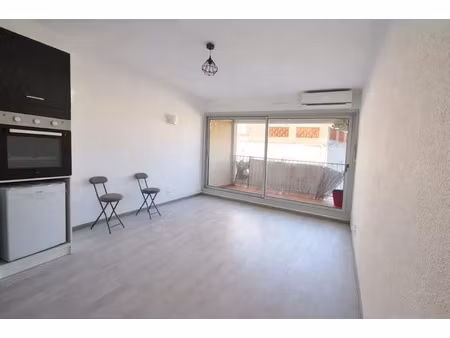 location appartement 1 pièce 24 m² à meze (34140)  500 €