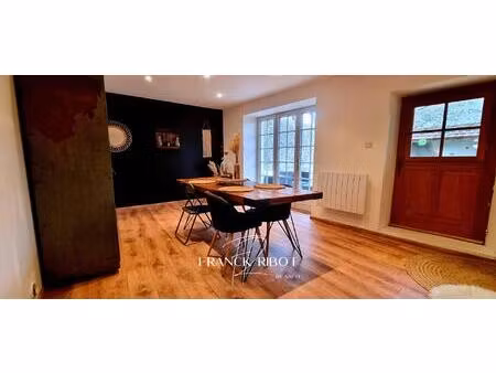 maison ancienne rénovée de 147m2  178m2 de terrain