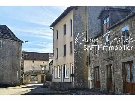 grande bâtisse au cœur du beage