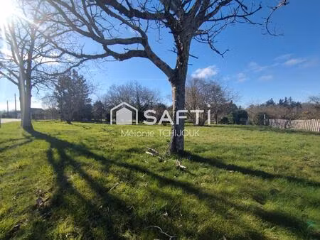 terrain à bâtir de 771m2