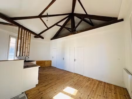 quartier de la gare/mignon t2 en duplex à louer