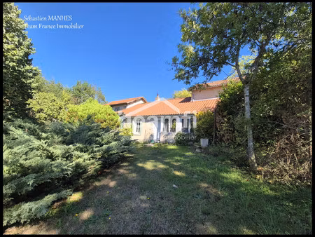 immeuble à vendre paslières