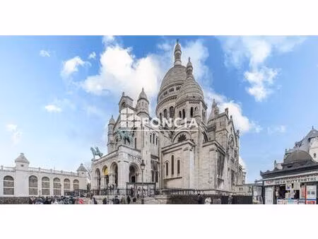 un pied à terre à montmartre