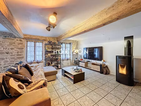 saint-romain-des-iles : maison mitoyenne 108 m2  2 ch