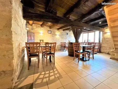 immeuble 10 pièces 362 m²