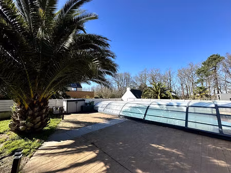 maison familiale 6 chambres avec piscine  hennebont