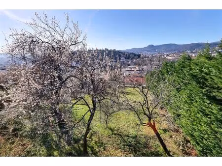 exclusivite clermont-ferrand  la glaciere sur les hauteurs beau
