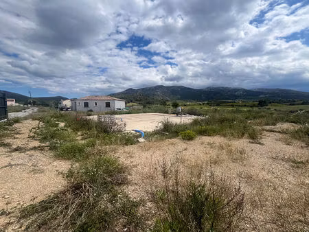 terrain saint jean de barrou 1684 m2