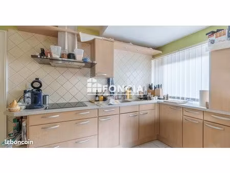 charme et authenticité à kaysersberg duplex de 4 pièces – 99 m² au sol (74 56 m² loi carre