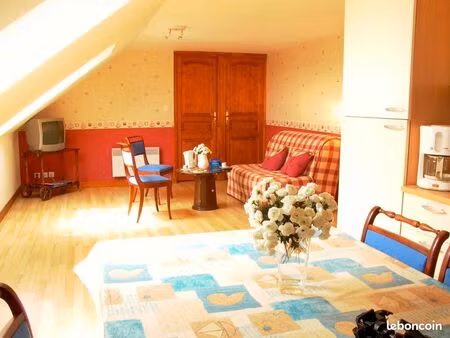 location appartement meublé 70 m2 au mois ou plus