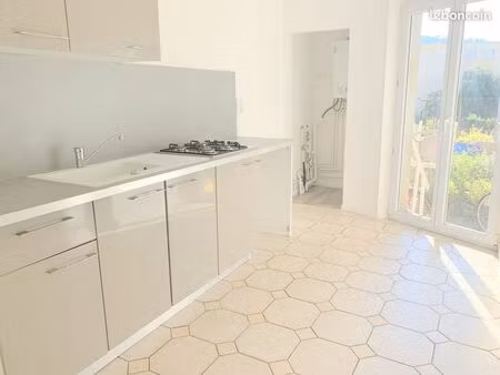 appartement 2 pièces 54 m²