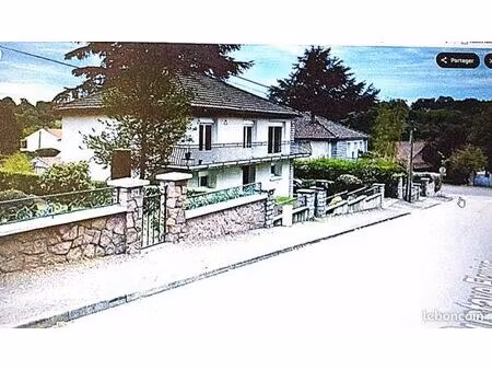 maison près centre ville à louer