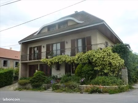 appartement 5 pièces 92 m²