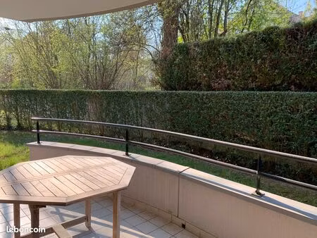 rez-de-jardin à louer sur la colline de mittelhausbergen