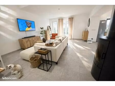 location maison pierre de bresse