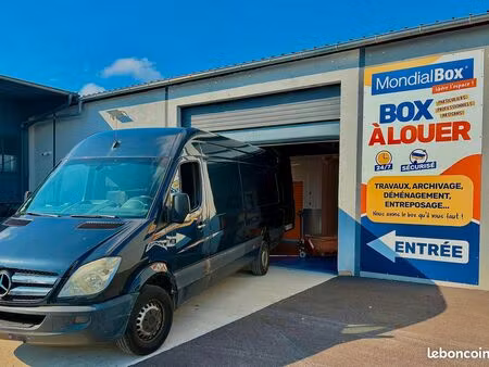 location garde-meubles sécurisé / box à louer / garage à louer