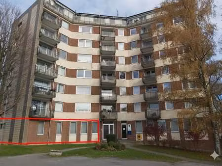 büro-  praxis oder geschäftsfläche in zentraler lage