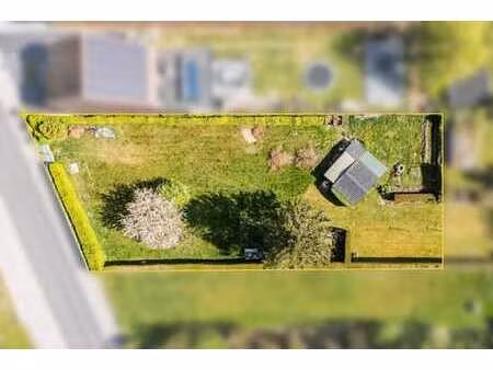 terrain à bâtir pour habitation ouverte ou projet