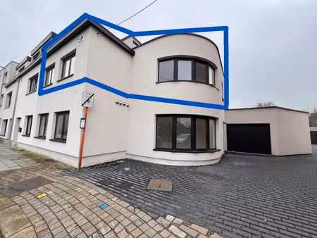 gezellig duplexappartement met 3 slaapkamers en terras