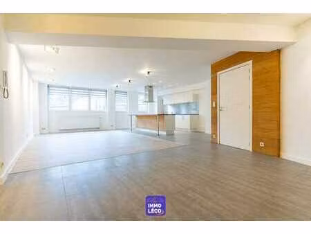 appartement moderne proche du centre-ville et de la gare de