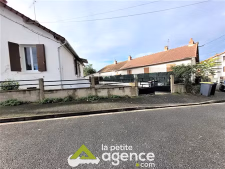 location maison 2 pièces 35 m² à desertines (03630)  655 €