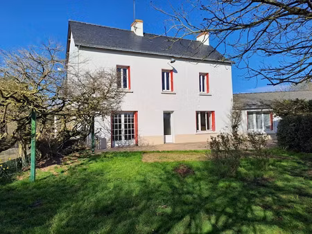 location maison 6 pièces 140 m² à loireauxence (44370)  720 €